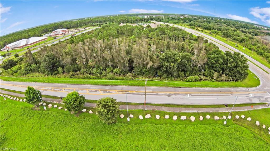 2501 Diplomat PKWY E photo 16
