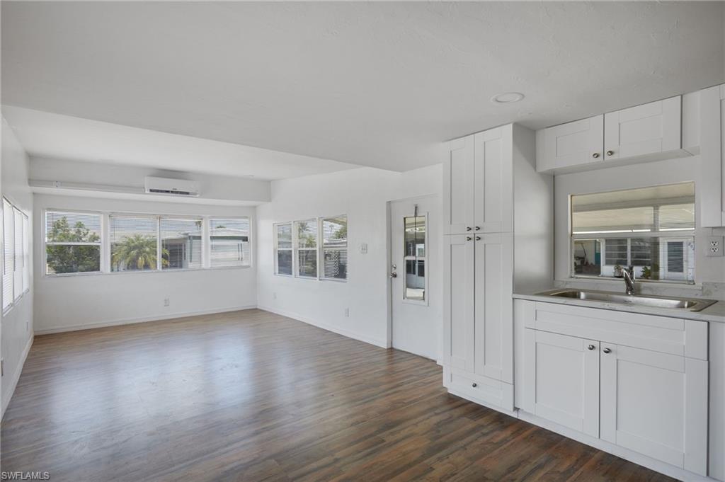 5558 Palm Beach BLVD 214