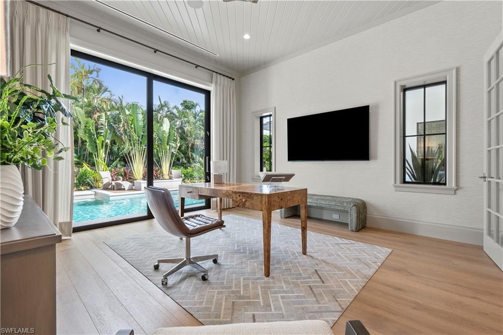 515 Murex DR photo 18