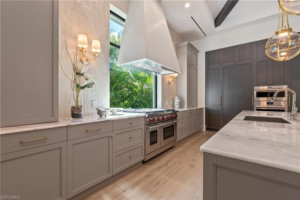 515 Murex DR photo 11