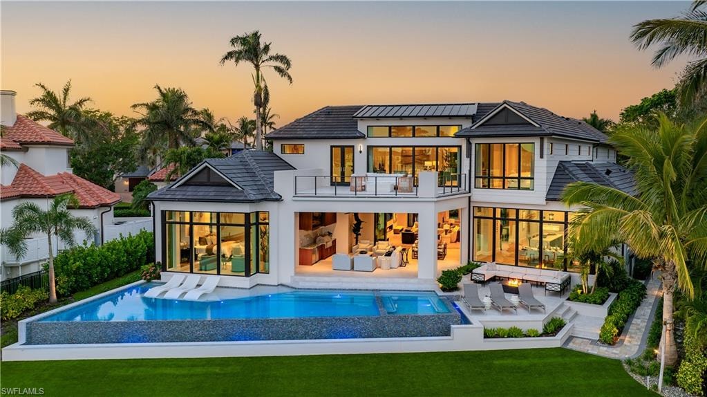 3131 Gin LN