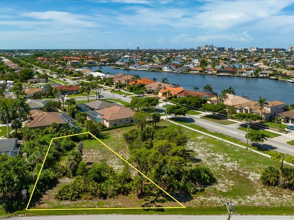 1127 Marco Lake DR