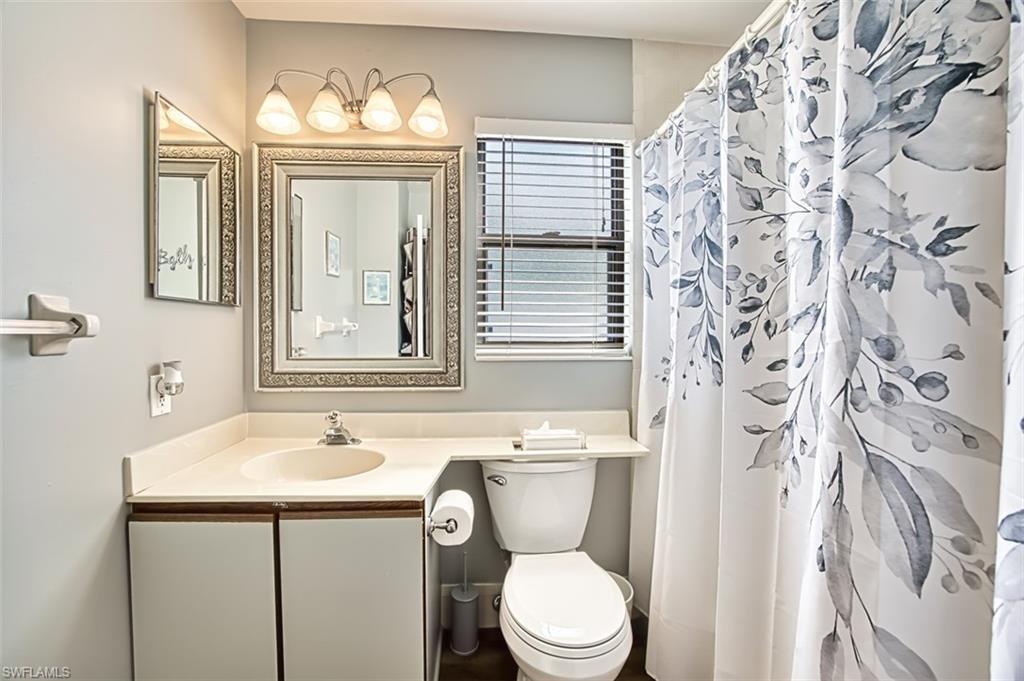 2nd floor guest bathroom