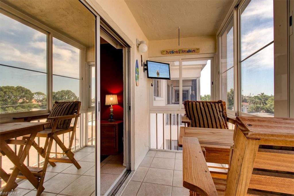 Sunroom with a wealth of natural light