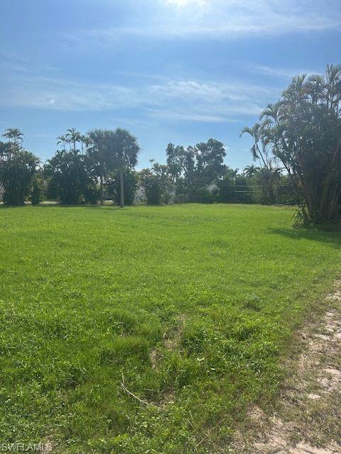 View of yard featuring a rural view