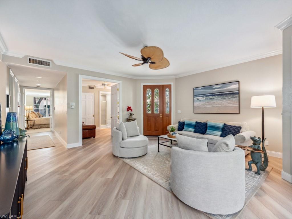 241 Colonade CIR