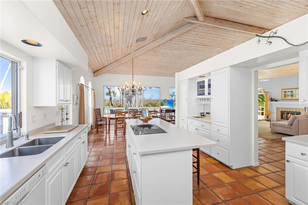 16777 Captiva DR photo 14