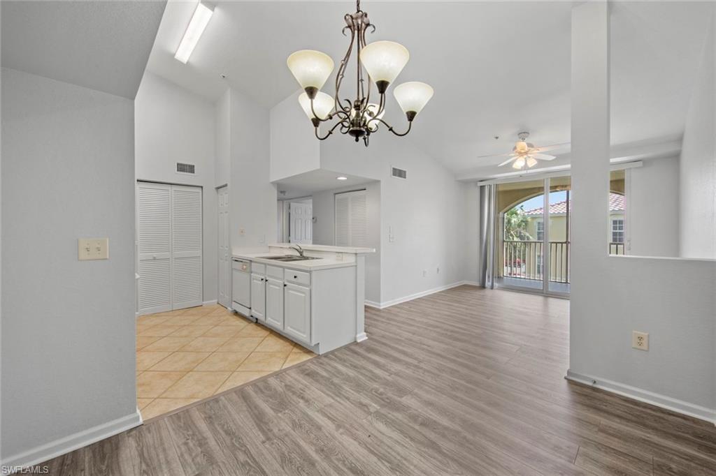 4105 Residence DR 718