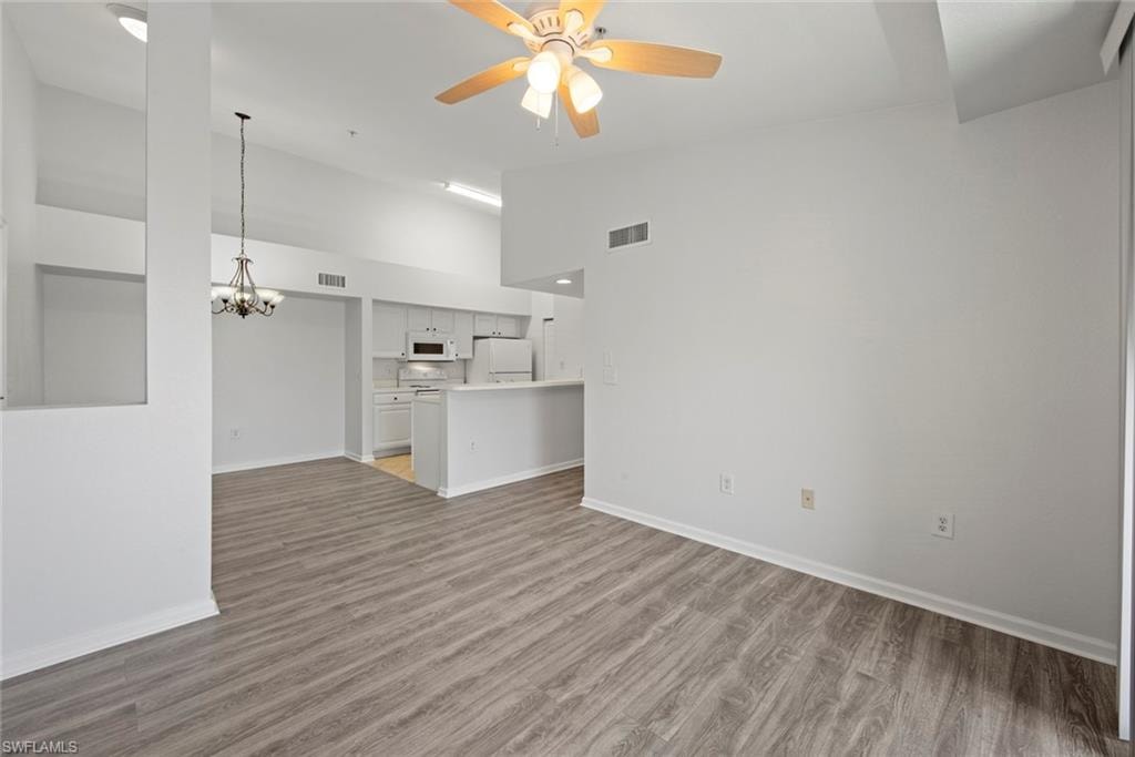 4105 Residence DR 718 photo 9