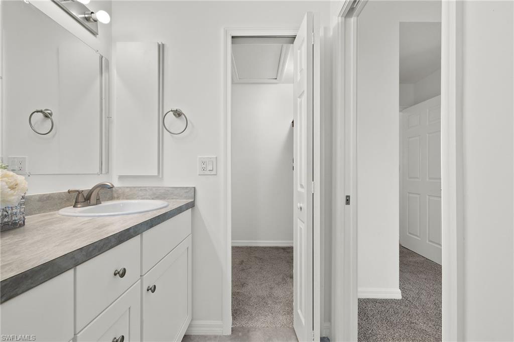 16801 Sanibel Sunset CT 401 photo 19