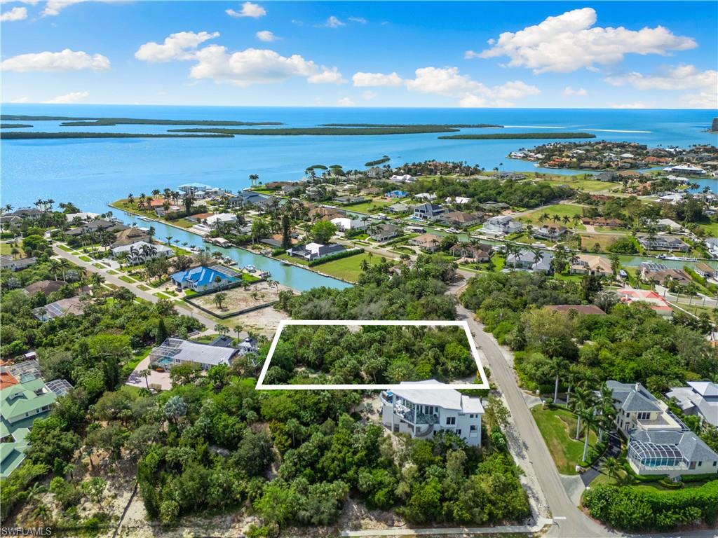 1130 Caxambas DR photo 6