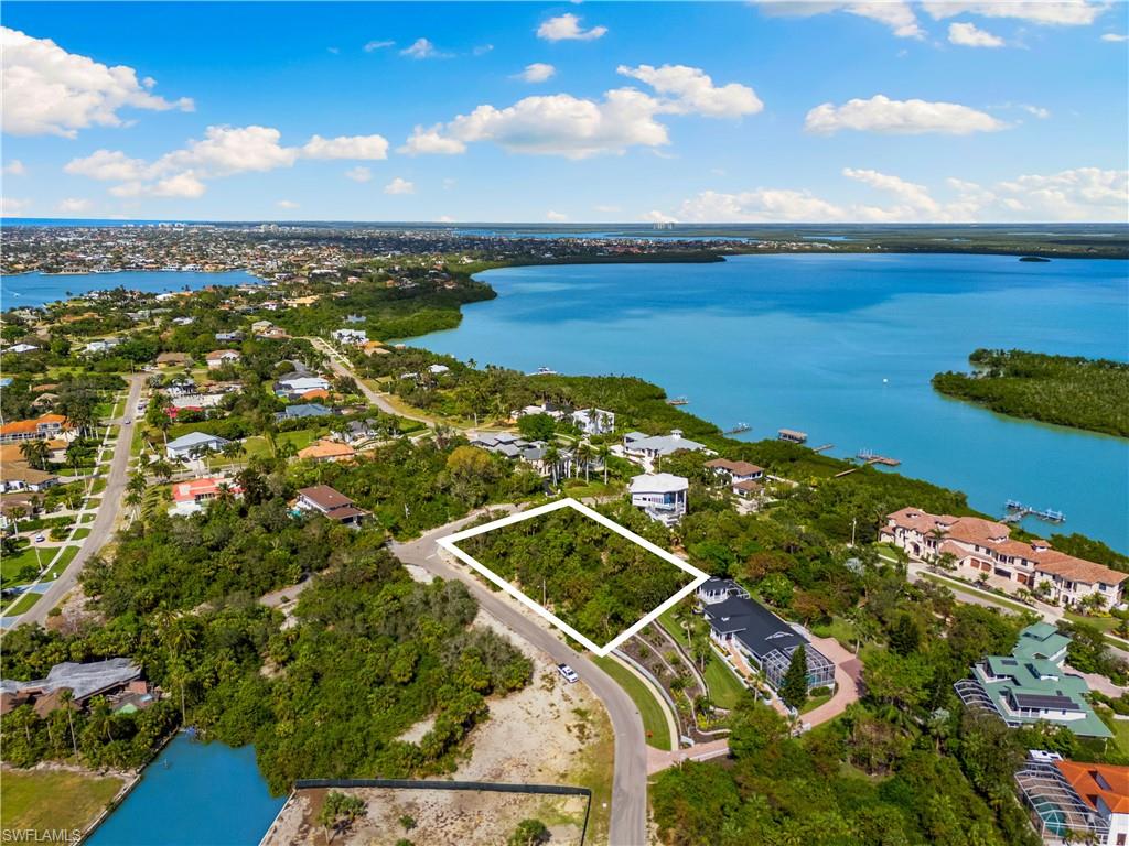 1130 Caxambas DR photo 8