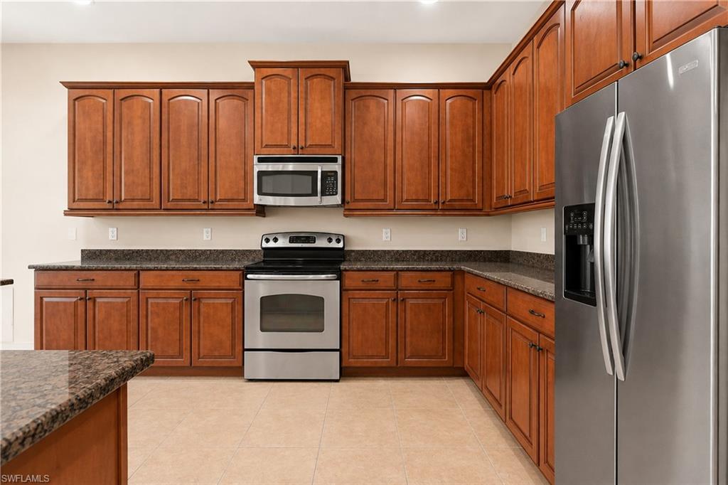 291 Saddlebrook LN photo 11