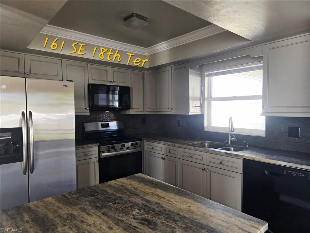 161 SE 18th TER photo 25