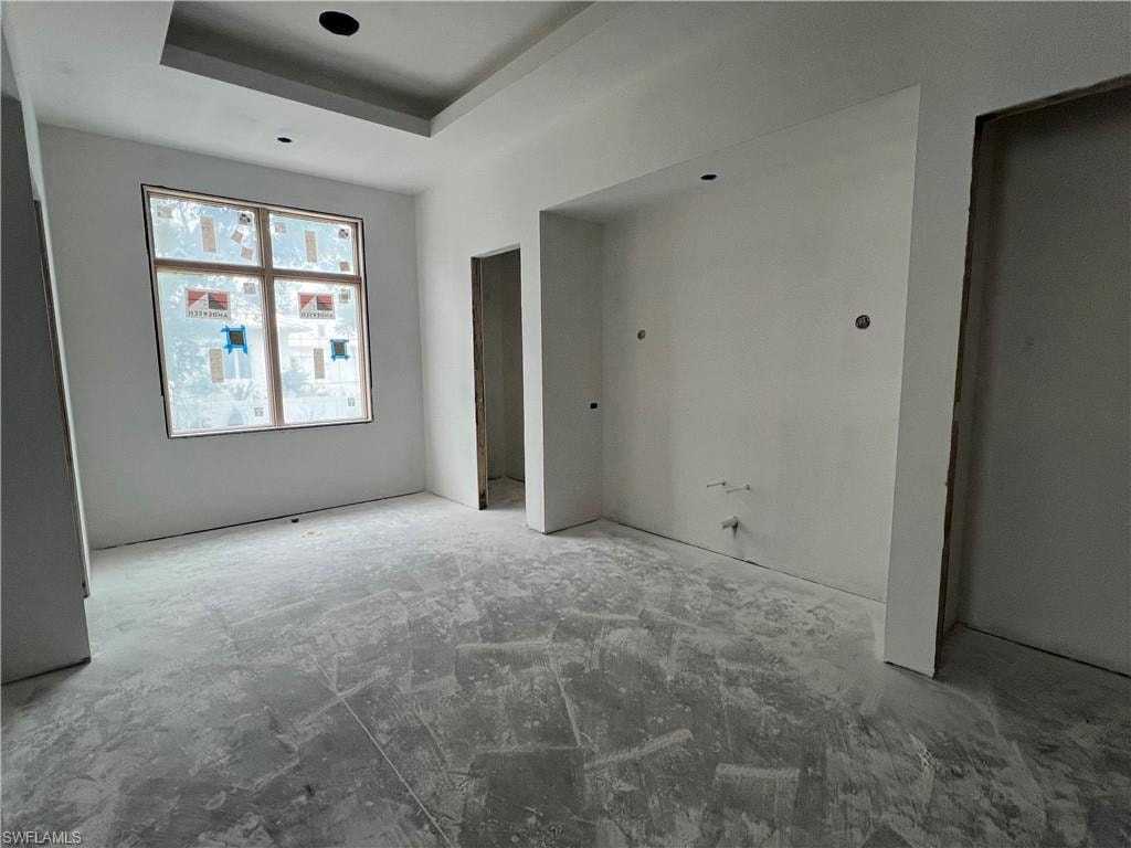 3080 Ravenna AVE photo 9