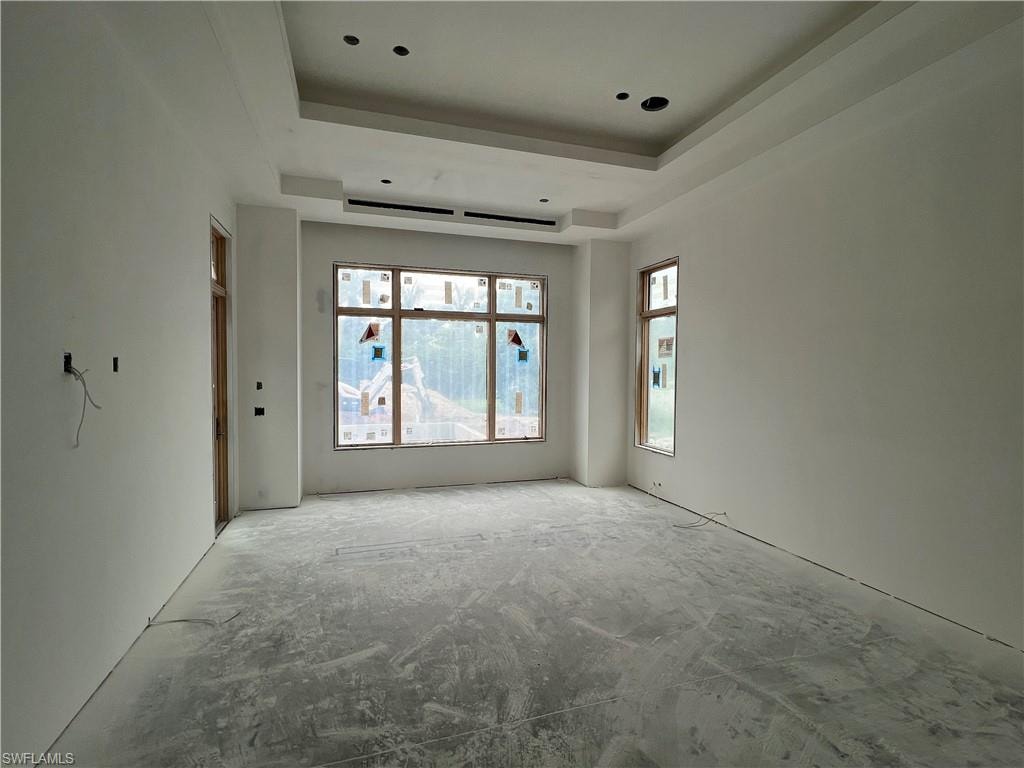 3080 Ravenna AVE photo 8