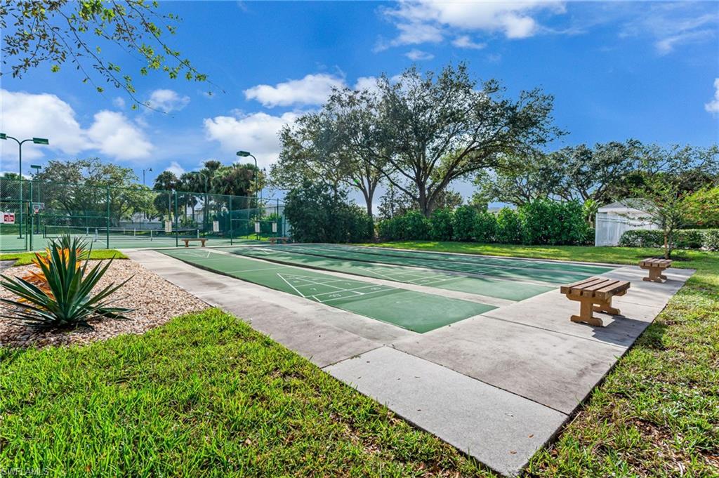 25778 Lake Amelia WAY 201 photo 23