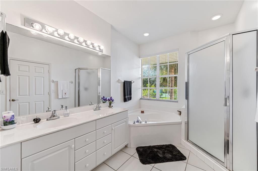 25778 Lake Amelia WAY 201 photo 14