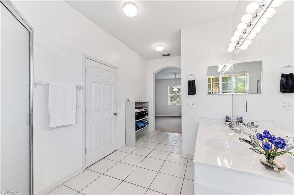 25778 Lake Amelia WAY 201 photo 15