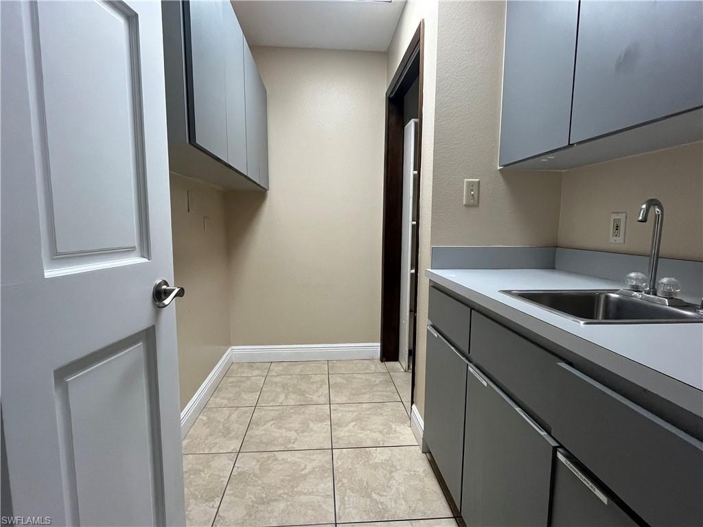 3822 Broadway photo 31
