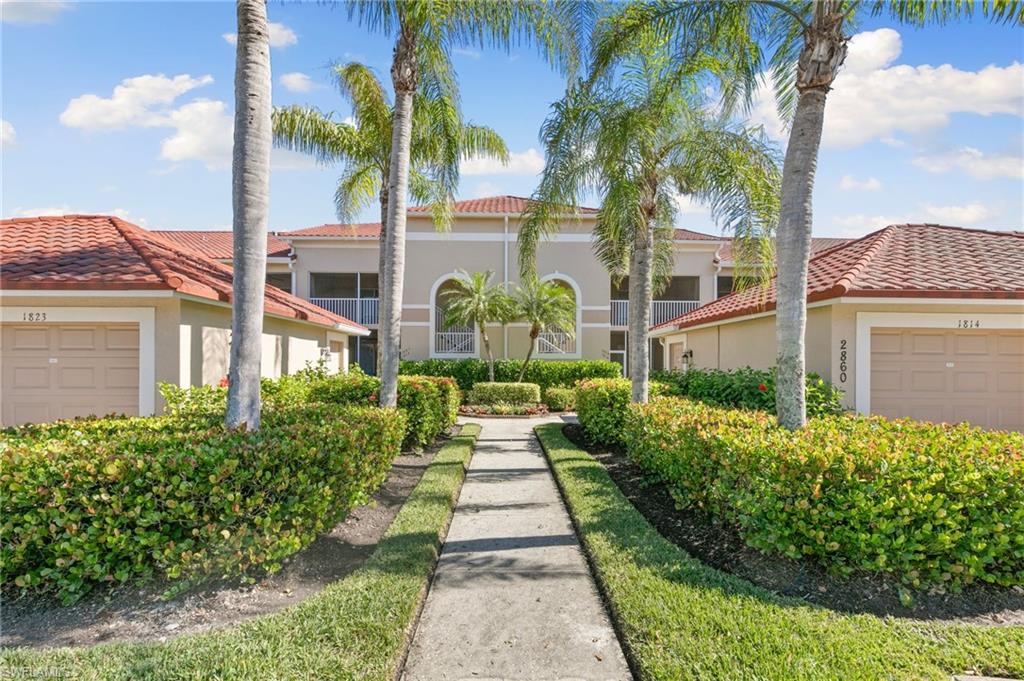 Second floor condo with garage!