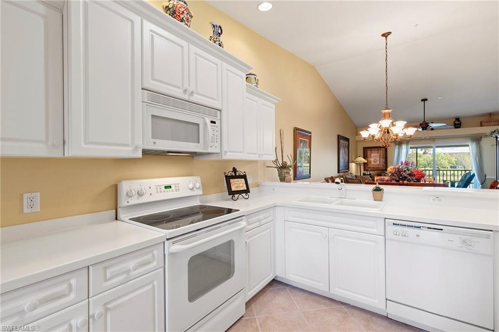 2860 Cypress Trace CIR 1825 photo 8