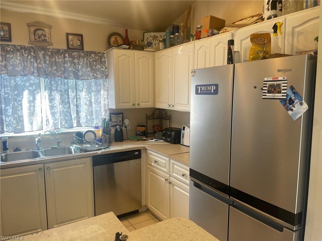 3129 Woodside AVE photo 19