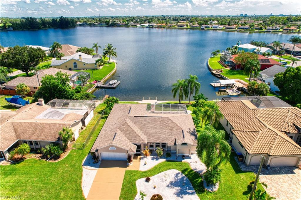 Welcome Homes to 911 SW 3rd Ave, Cape Coral