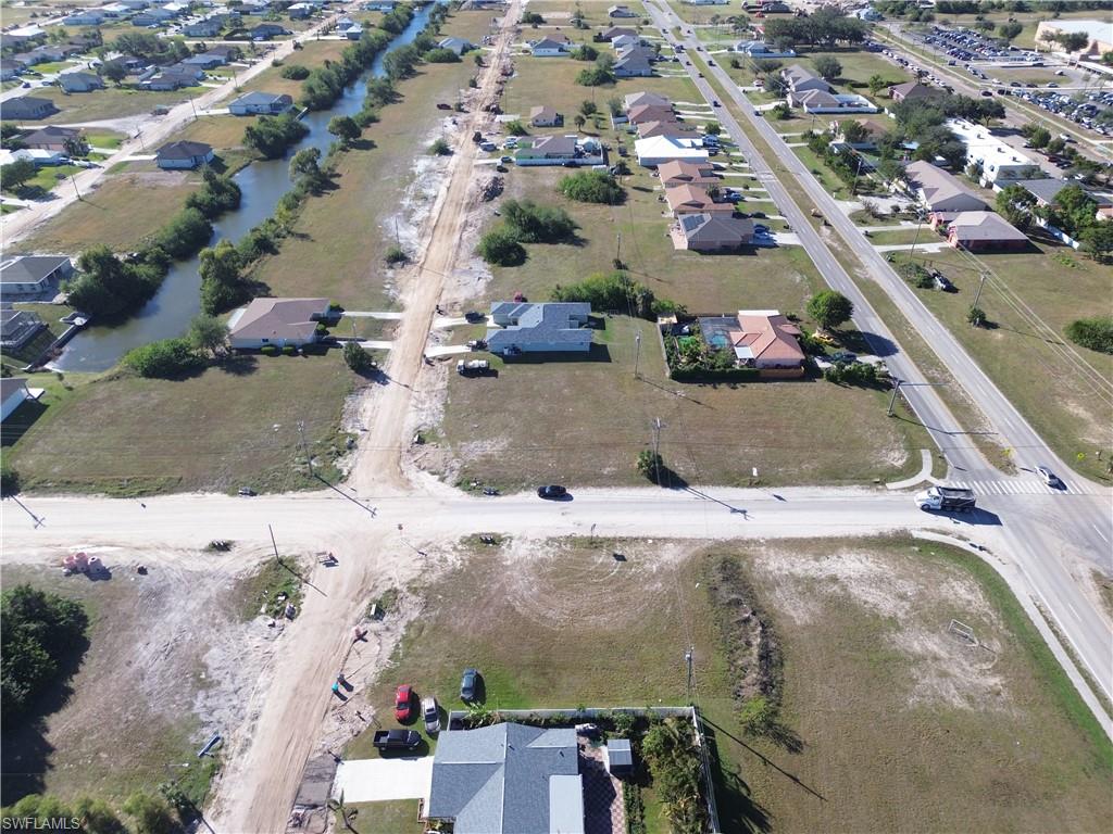 1301 NE 15th LN photo 11