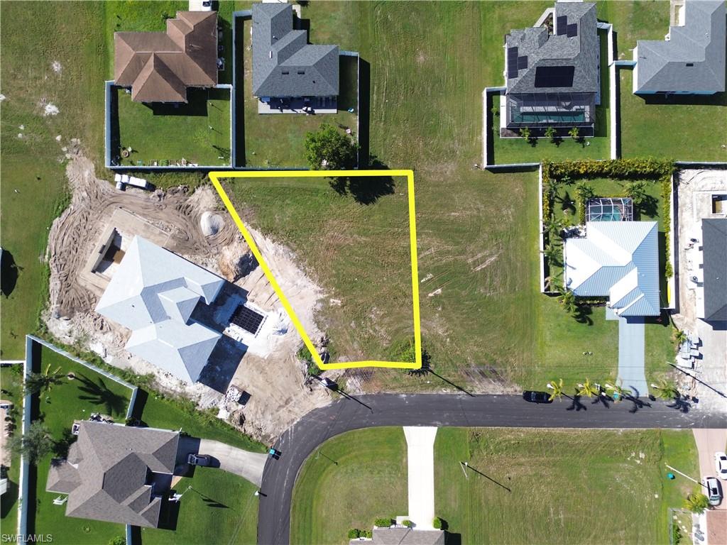 36 SW 21st AVE