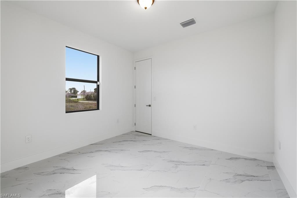 1436 Graham CIR photo 17