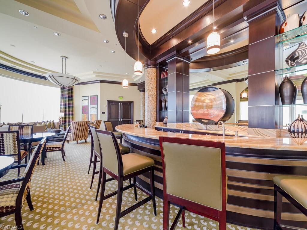 Lesina Social Room