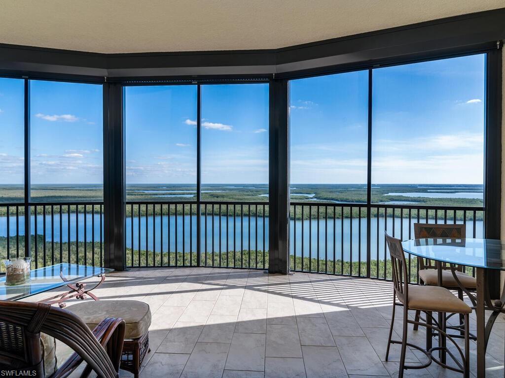 Grand Lanai