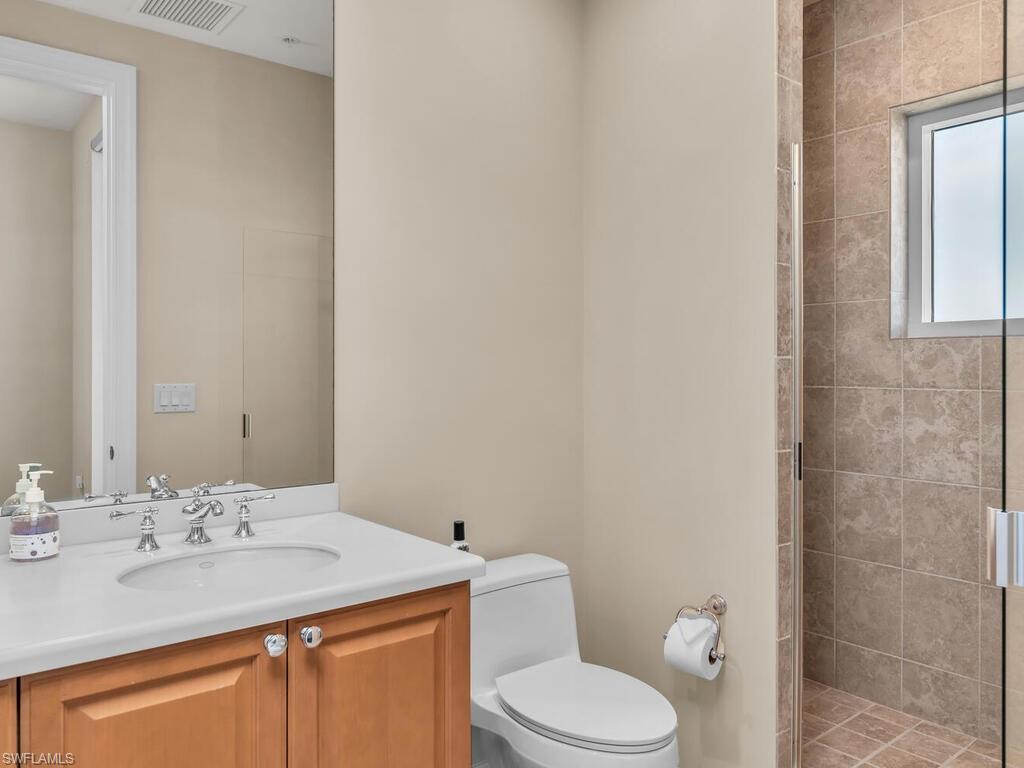 Ensuite Bath #2