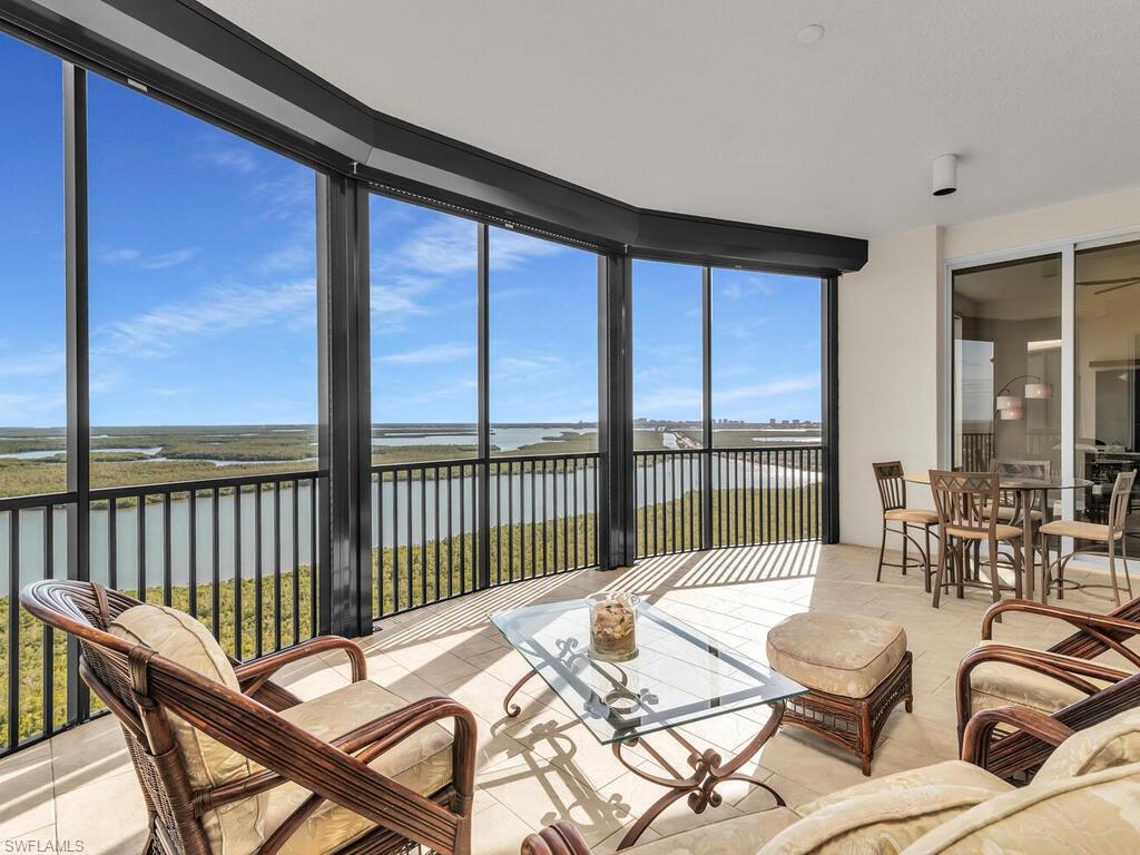 Grand Lanai