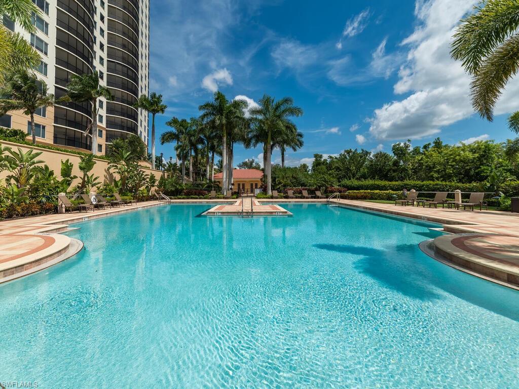 1050 Borghese LN 2105 photo 33
