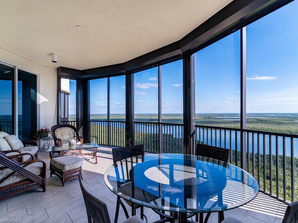 Grand Lanai