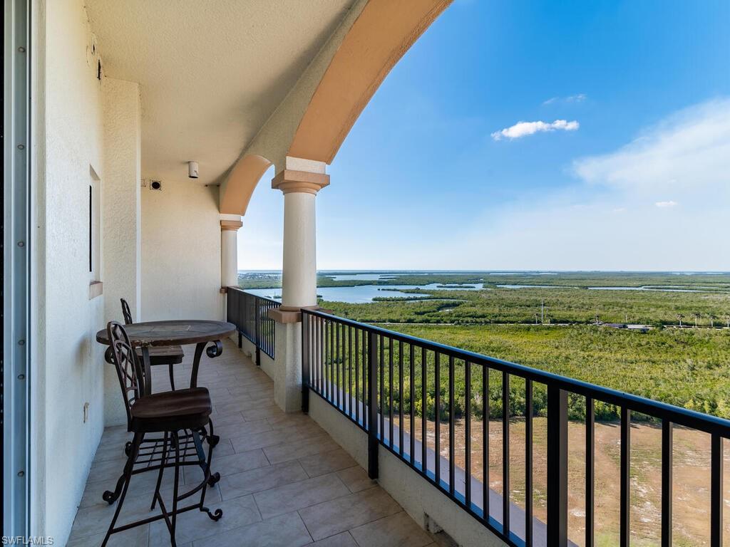 Guest Balcony