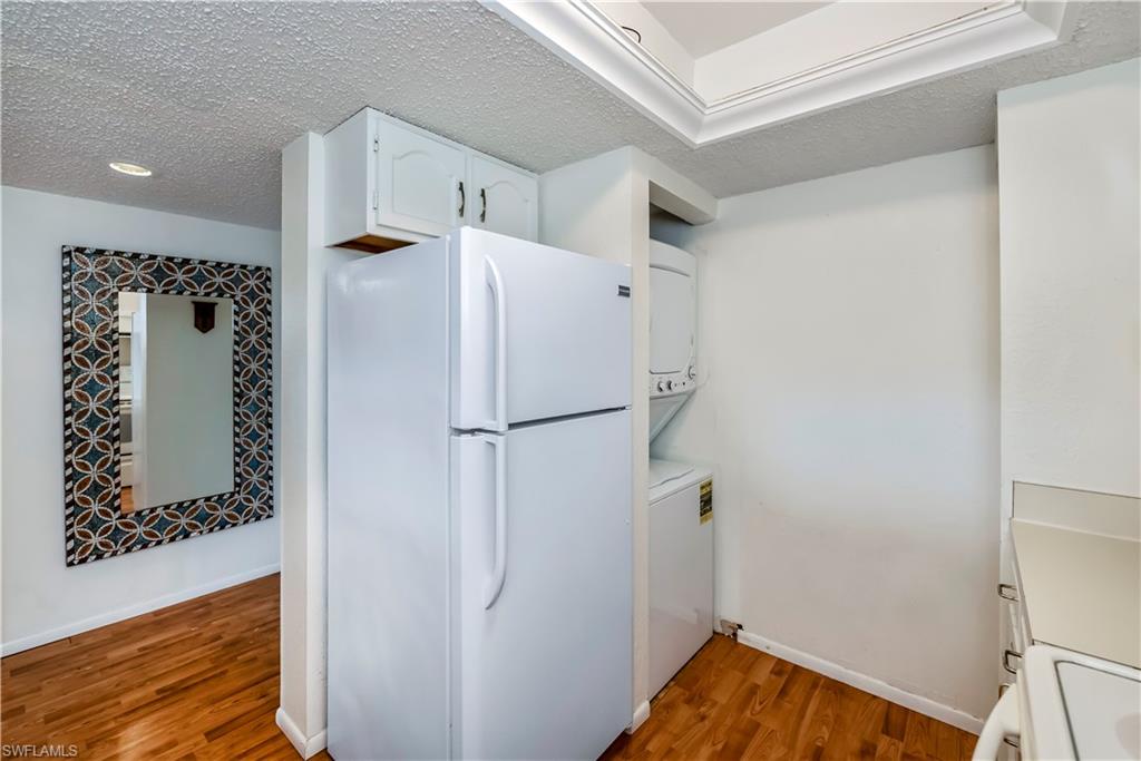 25188 Marion AVE D205 photo 28
