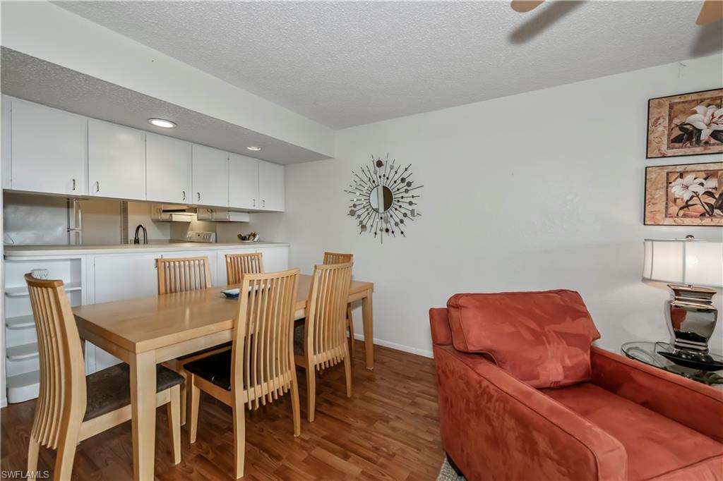 25188 Marion AVE D205 photo 9