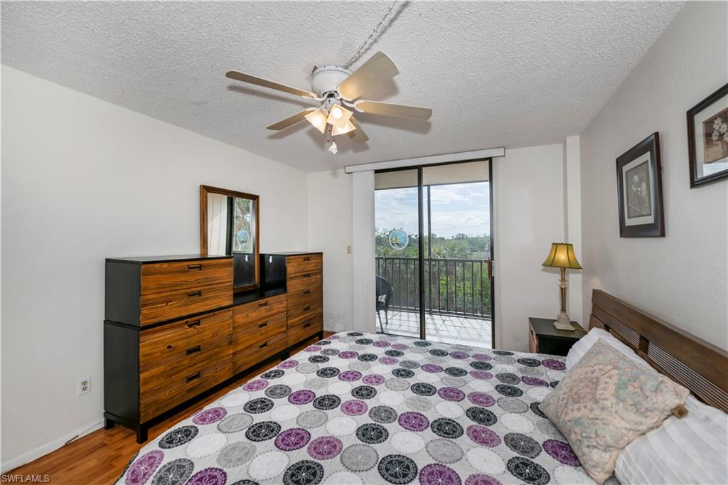 25188 Marion AVE D205
