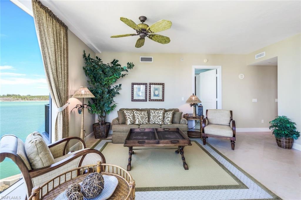 700 La Peninsula BLVD 401 photo 17