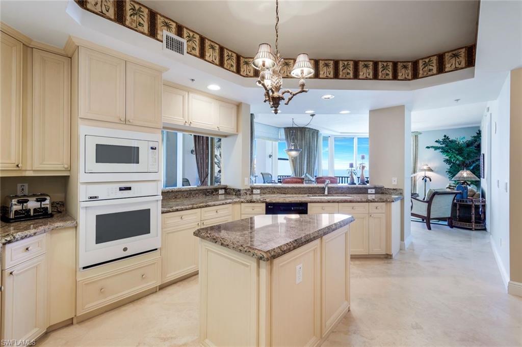 700 La Peninsula BLVD 401 photo 12