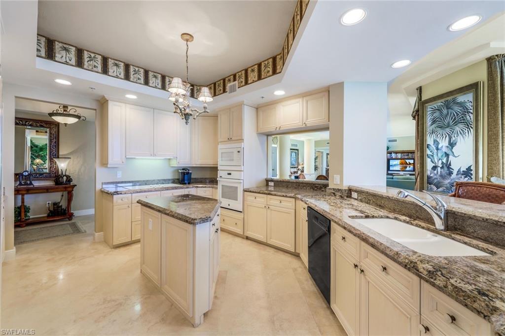700 La Peninsula BLVD 401 photo 15