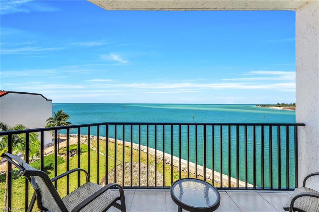 700 La Peninsula BLVD 401 photo 31