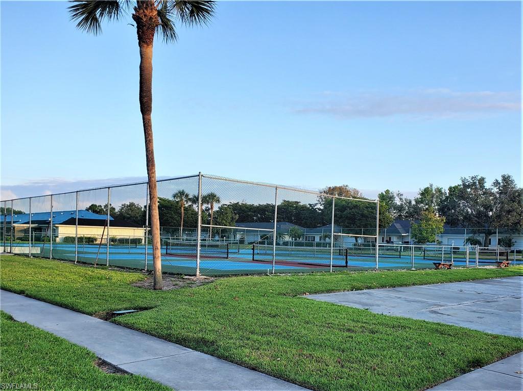 Tennis & Pickleball