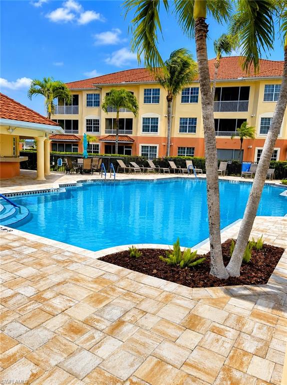 1141 Van Loon Commons CIR 301