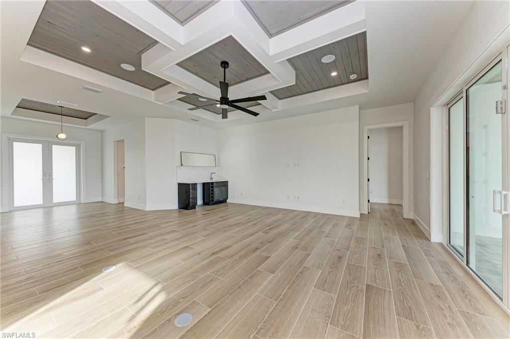 112 Northshore TER photo 12