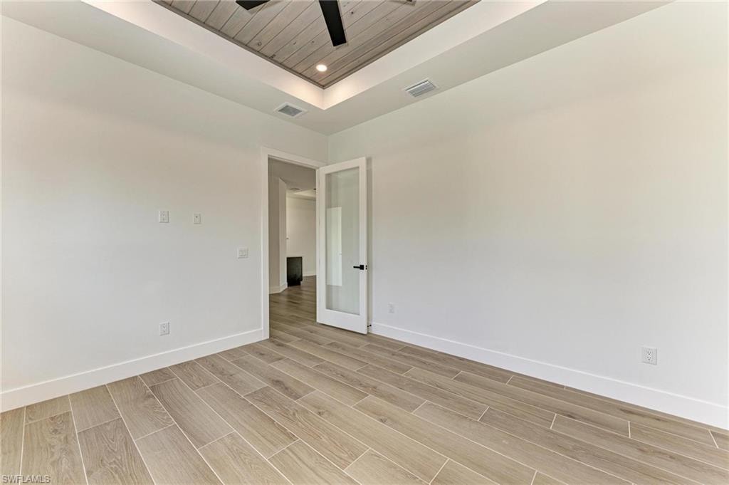 112 Northshore TER photo 39