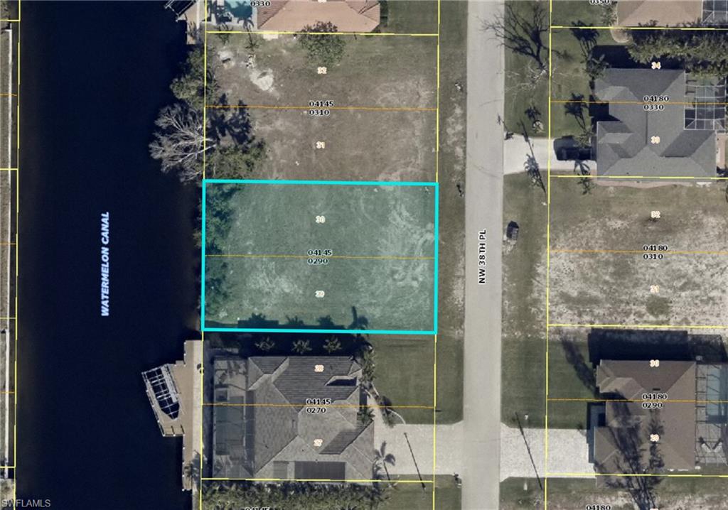 718 NW 38th PL